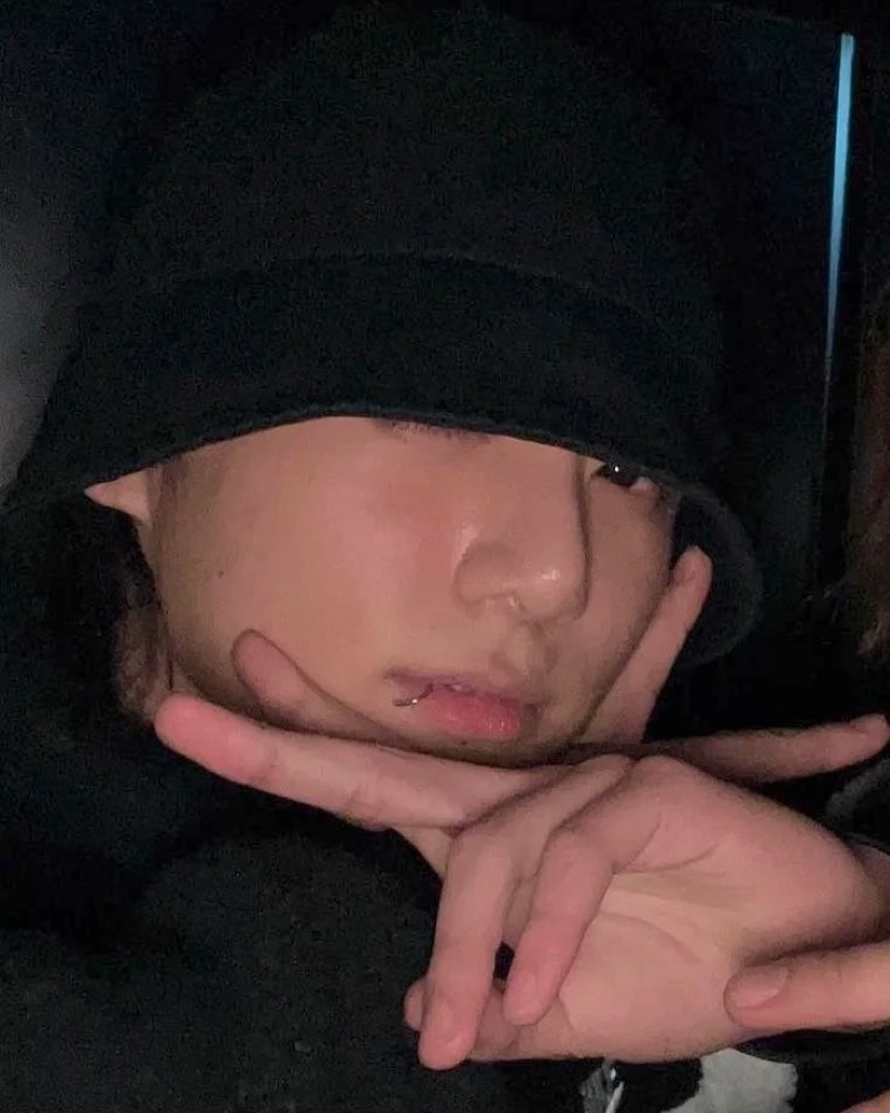 jungkook cute photos 7