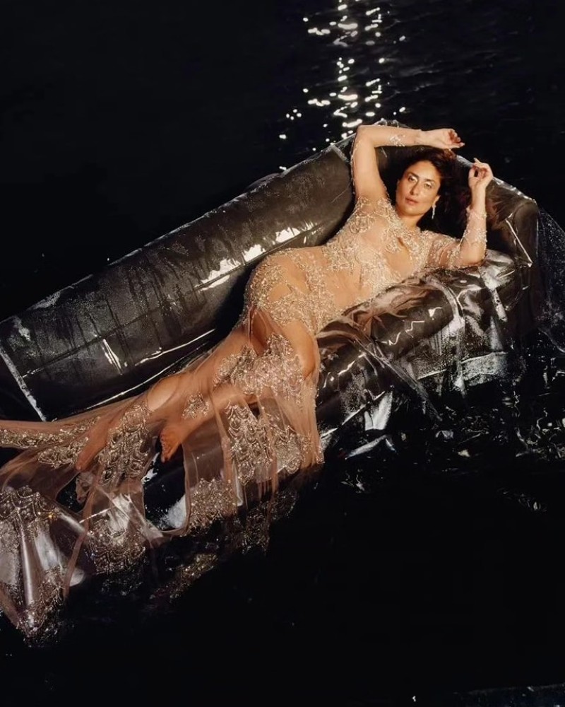 kareena kapoor sexy pics 11