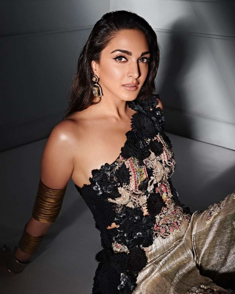 kiara advani sexy pics 7