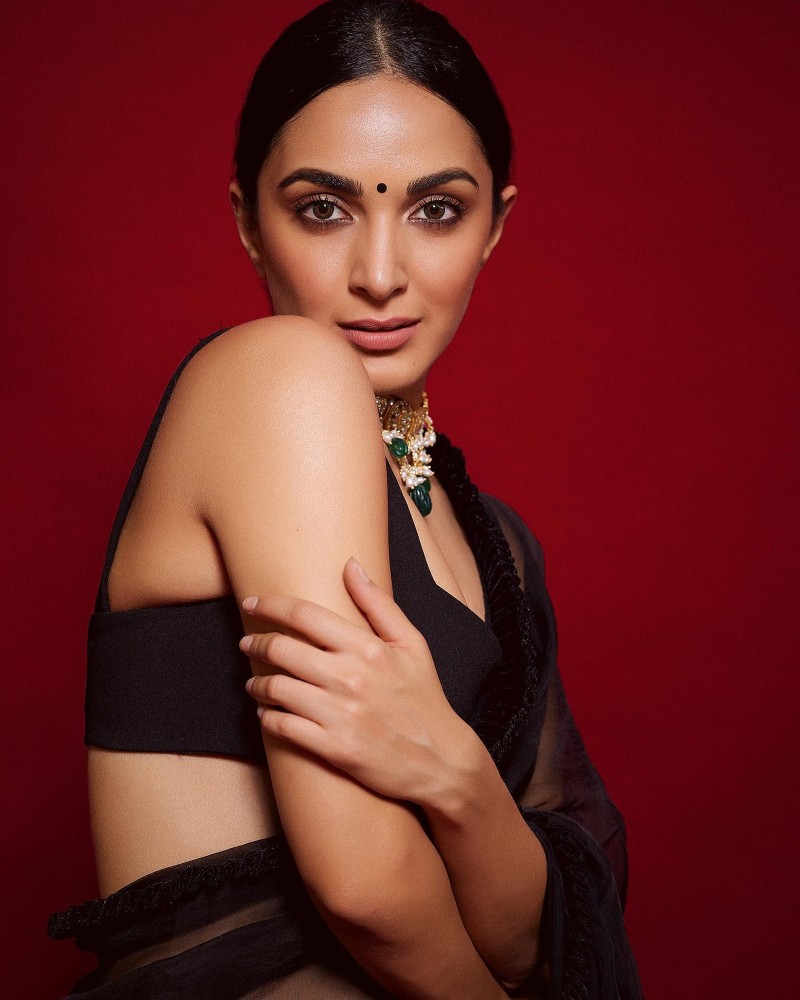 kiara advani sexy pics 8