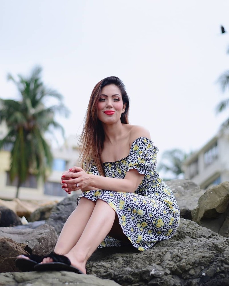munmun dutta sexy pics 1