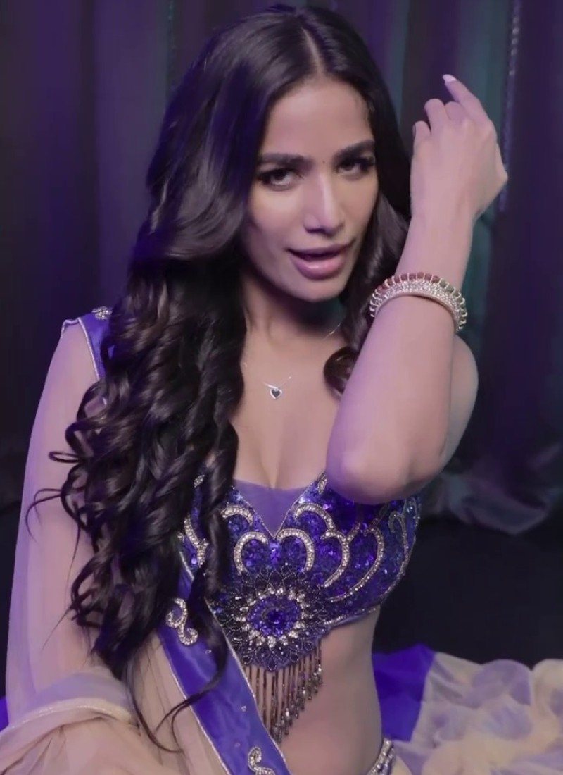 poonam pandey sexy pics 16