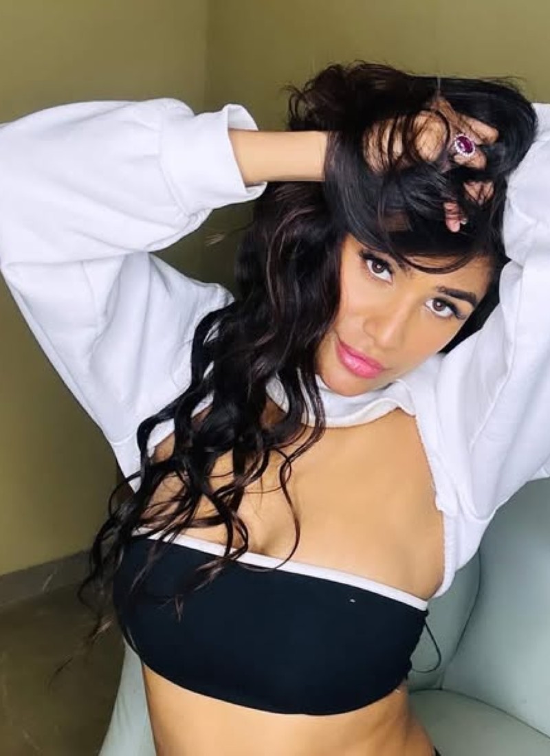 poonam pandey sexy pics 3
