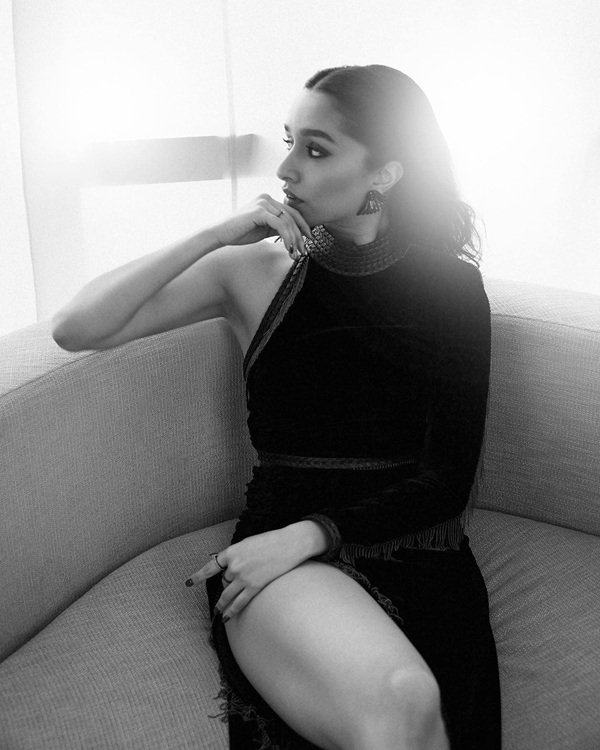 shraddha kapoor sexy pics 16