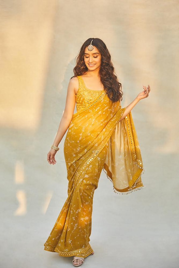 shraddha kapoor sexy pics 2