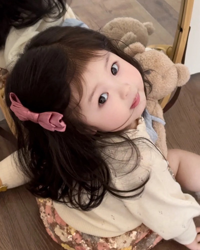 smile cute baby girl 14