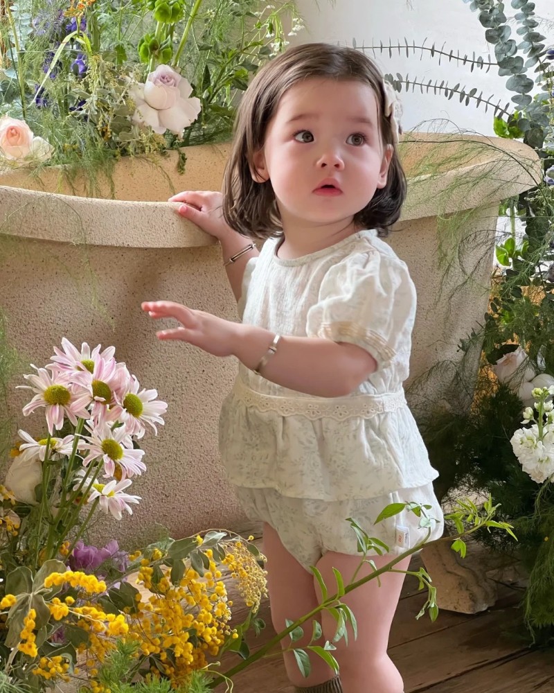 smile cute baby girl 16