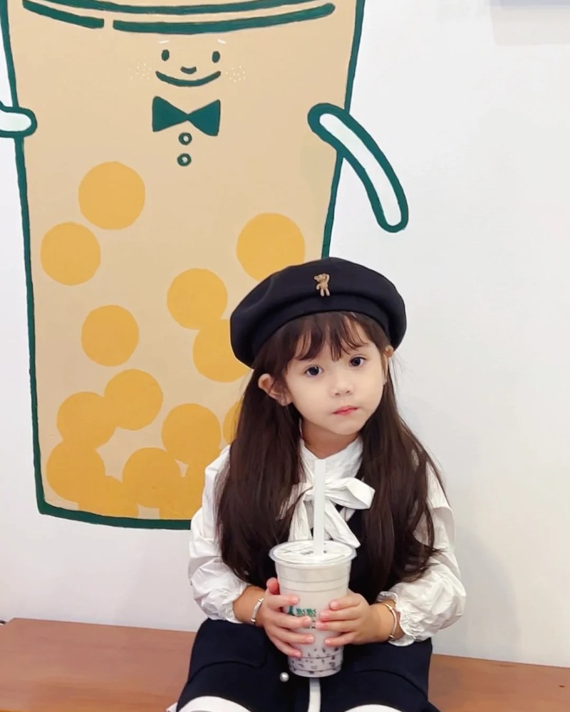 smile cute baby girl 4