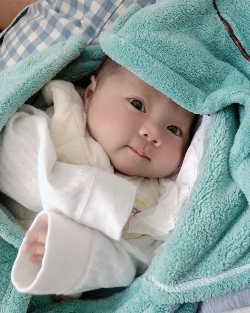 smile cute baby girl 5