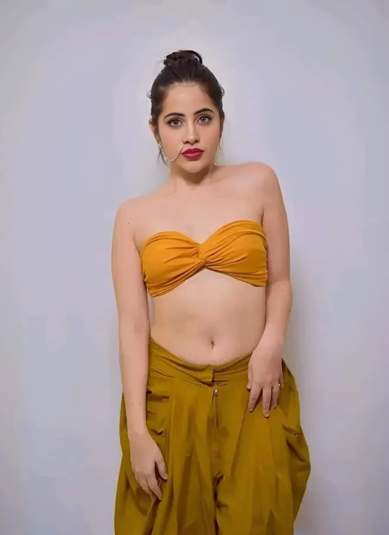 urfi javed sexy pics 17