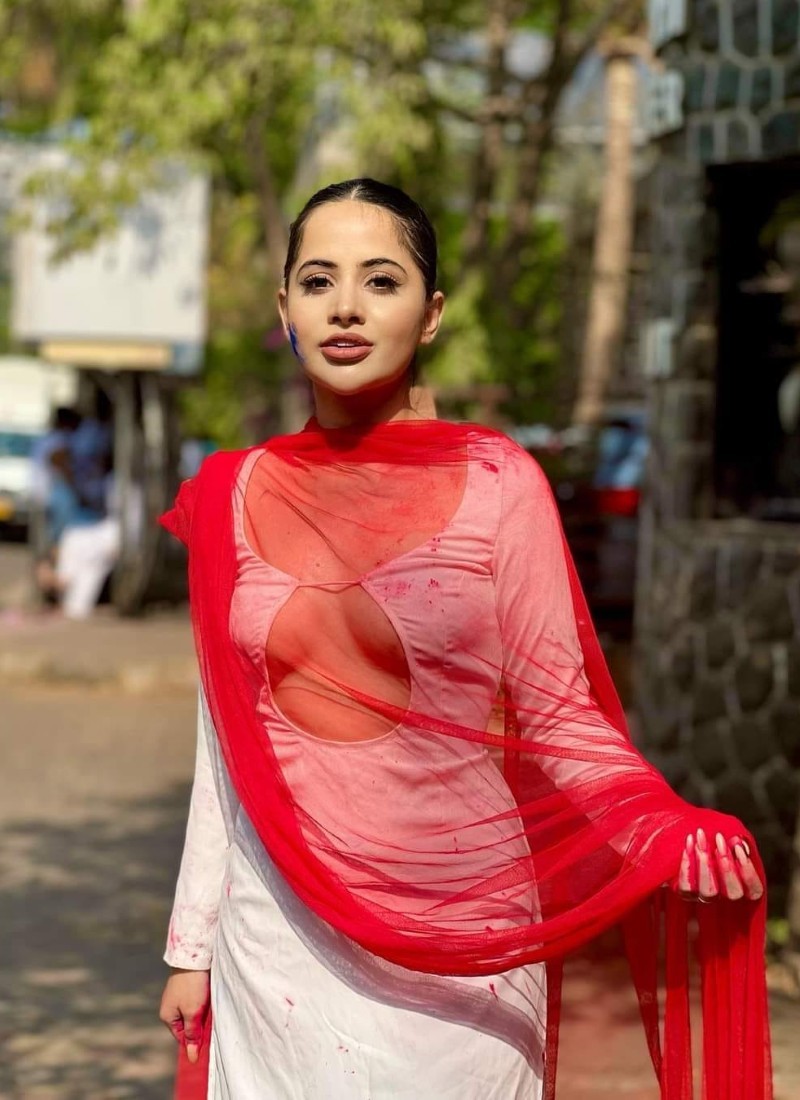 urfi javed sexy pics 5